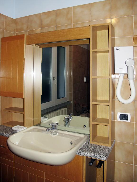 Residence Casa Rosa เจราลาริโอ ภายนอก รูปภาพ